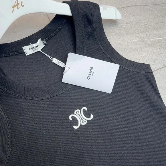 Celine vest - Picture 5 of 5